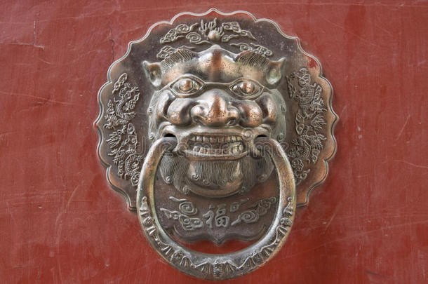 中国古<strong>代金</strong>属门把手