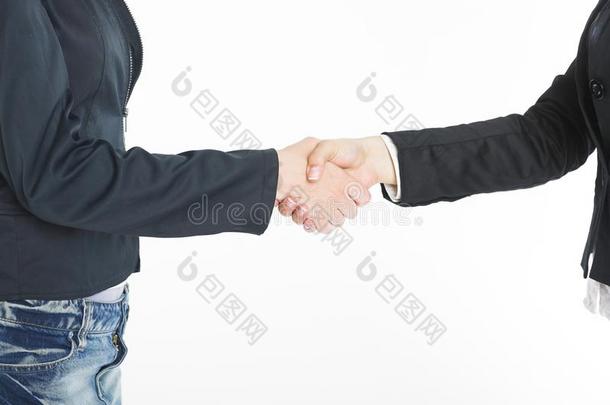 两位女商人的握手