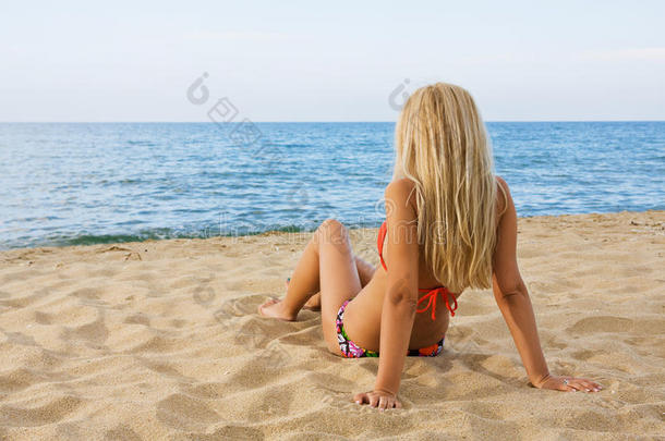 海滩上的女人