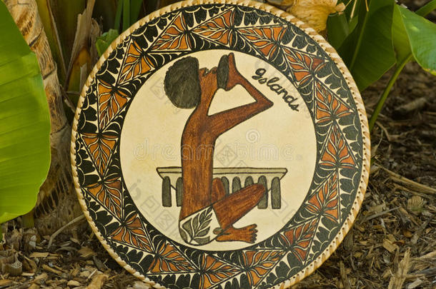 来自波利尼西亚的热带岛屿手工艺品盾牌。