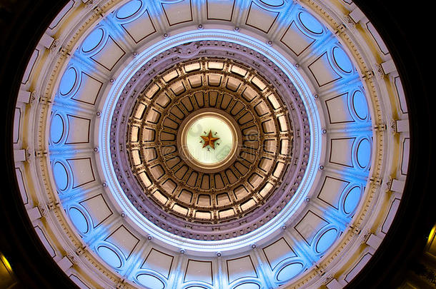 德克萨斯州国会穹顶(；内部)；
