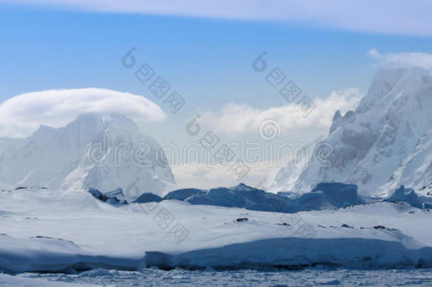 雪山