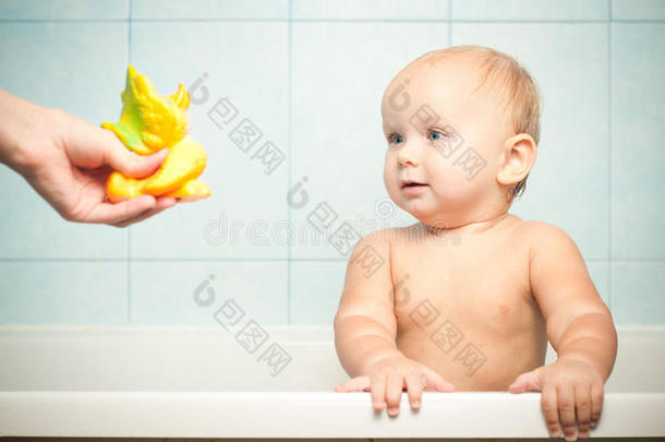 小宝宝洗澡