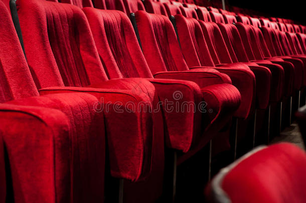 红色剧场椅