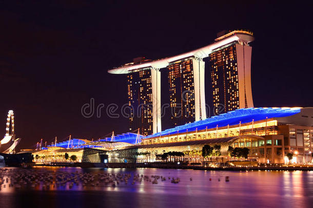 亚洲海湾蓝色建筑首都
