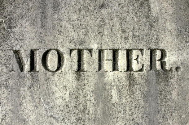 墓碑：母亲