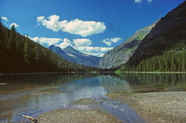 高山上的高山湖