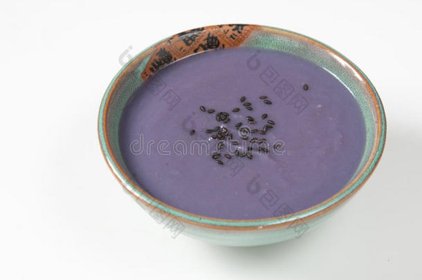 冲绳<strong>紫薯</strong>汤
