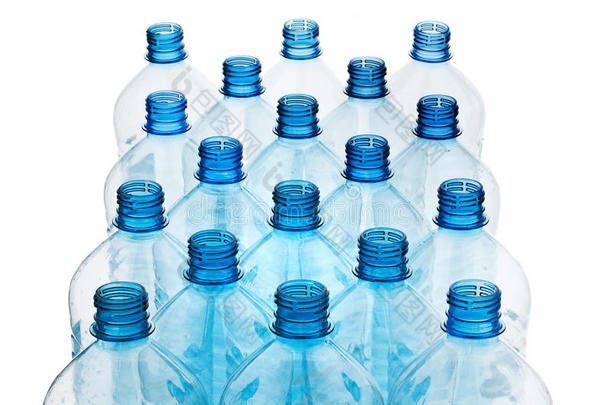 塑料瓶。空塑料瓶