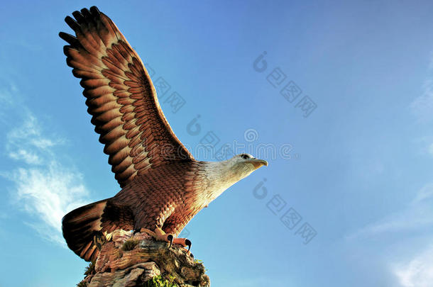 兰卡威岛雄鹰雕像