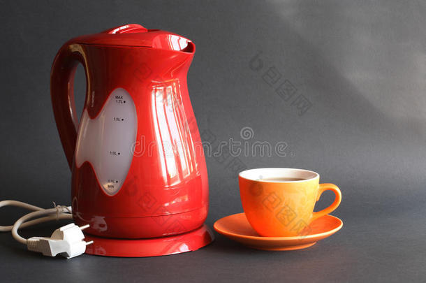 电水壶和茶