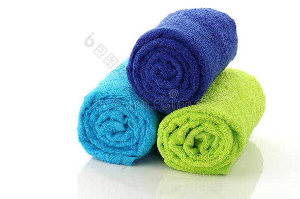 彩色卷叠浴室毛巾