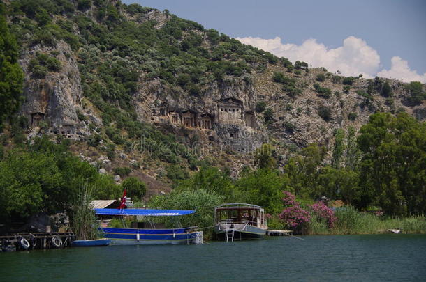 土耳其利西安陵墓的小船