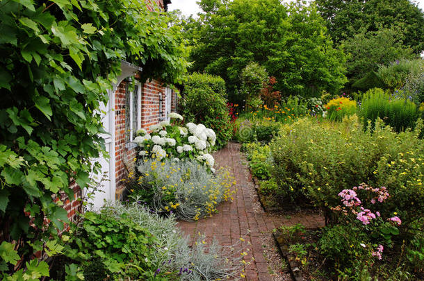 传统英式乡村别墅和花园