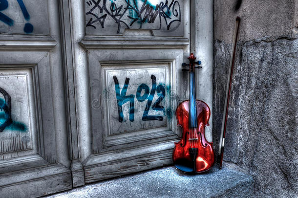 hdr中的小提琴