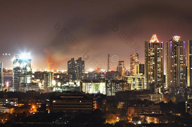 孟买班德拉夜总会发生火灾
