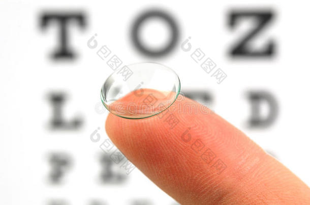 隐形眼镜和眼睛测试表
