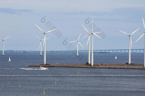 水平风力发电机与帆船运动