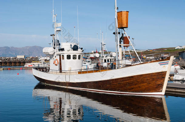 冰岛乌萨维克号拖网渔船
