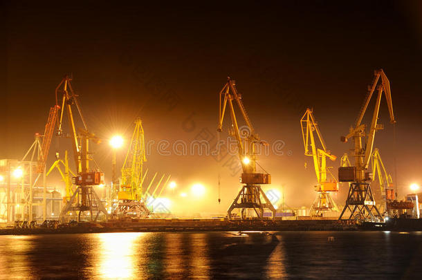 工业港夜景