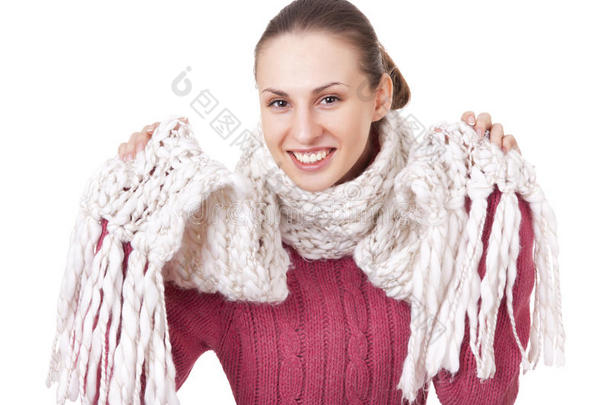 冬天穿毛衣戴围巾的美女