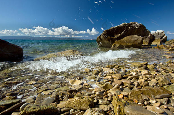 海岸风平浪静