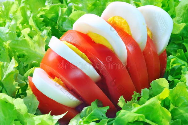 番茄<strong>鸡蛋</strong>沙拉