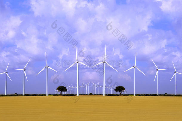 带风力涡轮机的风能场。