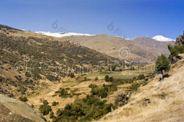 西班牙内华达山脉的山脉
