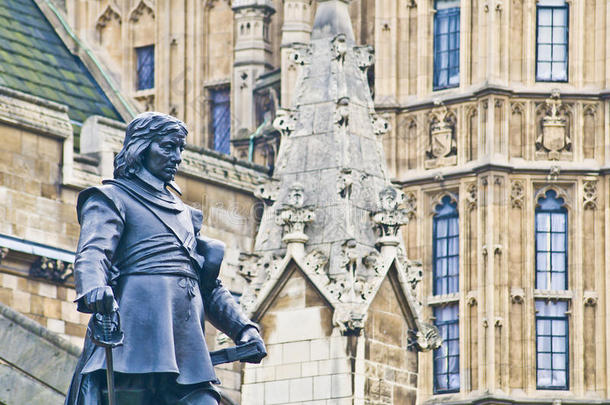 英国伦敦<strong>奥利</strong>弗·克伦威尔雕像