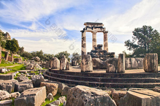 德尔菲希腊<strong>雅典娜神庙</strong>遗址