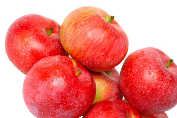 一堆成熟的红苹果。与世隔绝。