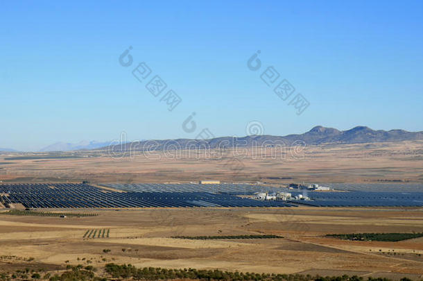 西班牙瓜迪克斯太阳能热电厂