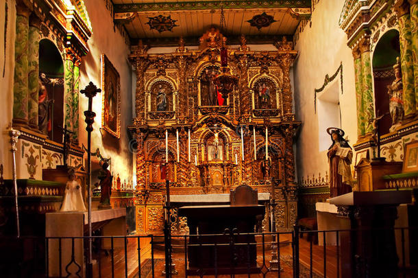 圣胡安卡皮斯特拉诺教堂