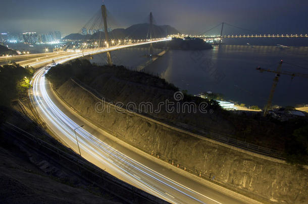 香港汀九大桥及夜间公路