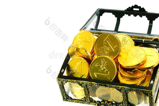 装满黄金欧元的盒子