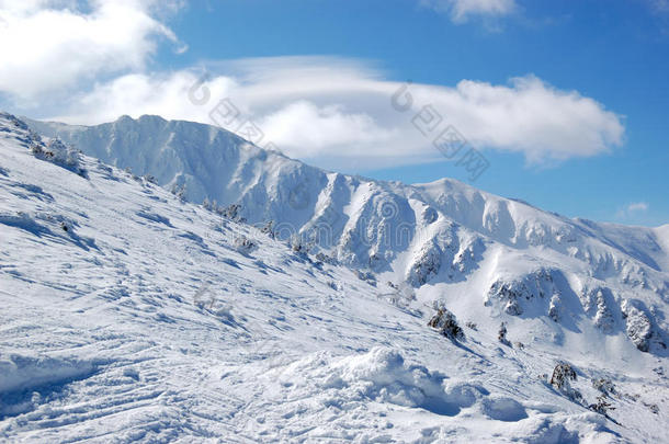 贾斯纳滑雪胜地的免费乘车区