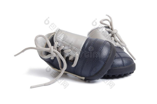 儿童足球鞋