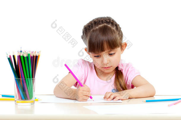用彩色铅笔画的可爱女孩