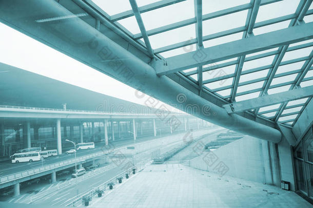 <strong>北京机场</strong>航站楼屋盖结构
