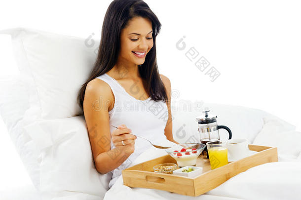 <strong>卧床</strong>妇女早餐