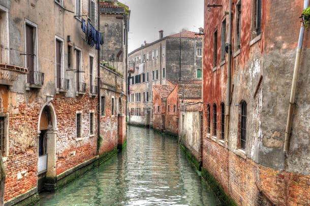 威尼斯运河与古代水管，威尼斯，意大利（hdr）