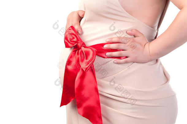 孕妇肚皮红丝带