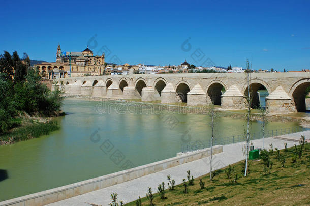 罗马桥，科尔多瓦，西班牙。