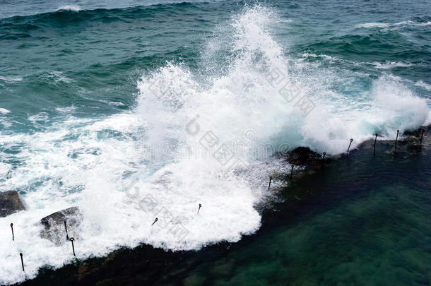 强大的海浪