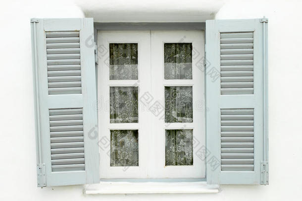 希腊风格的窗户