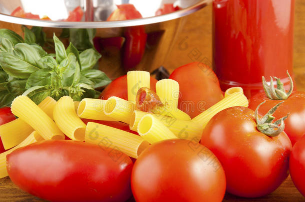罗马和圣马扎诺的西红柿创造了过去