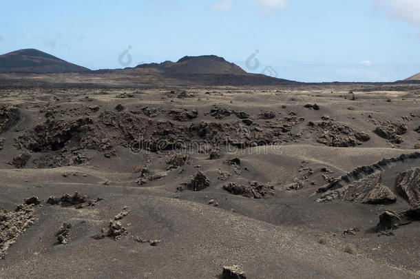 兰扎罗特火山山脉和火山口