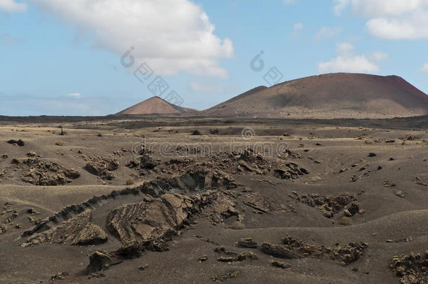 兰扎罗特火山山脉和火山口