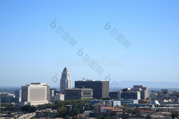 洛杉矶天际线和市政厅
